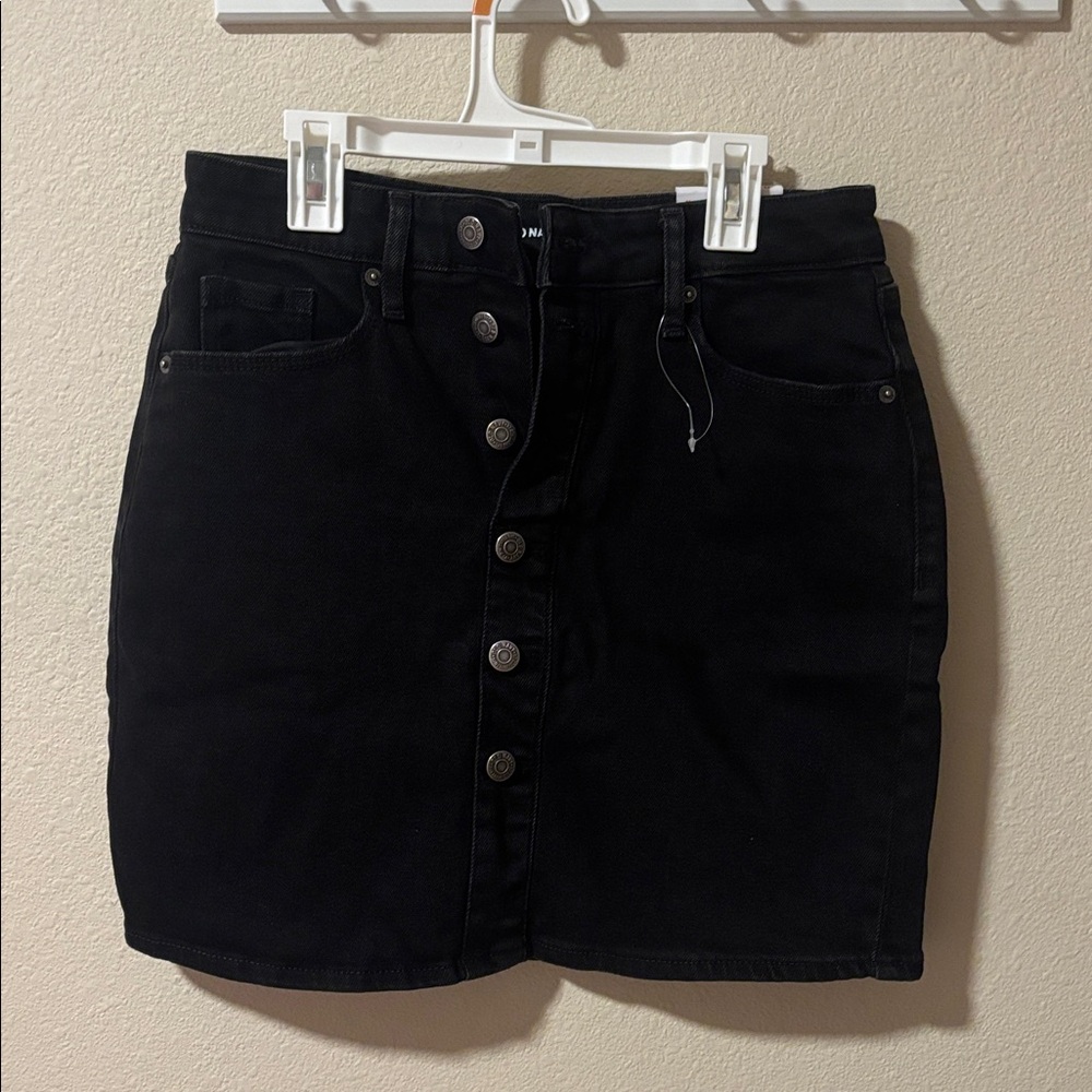 Black Skirt